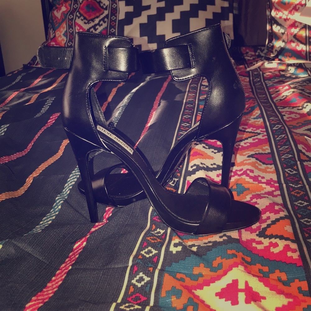 Steve Madden Marlenee High Heel Pumps